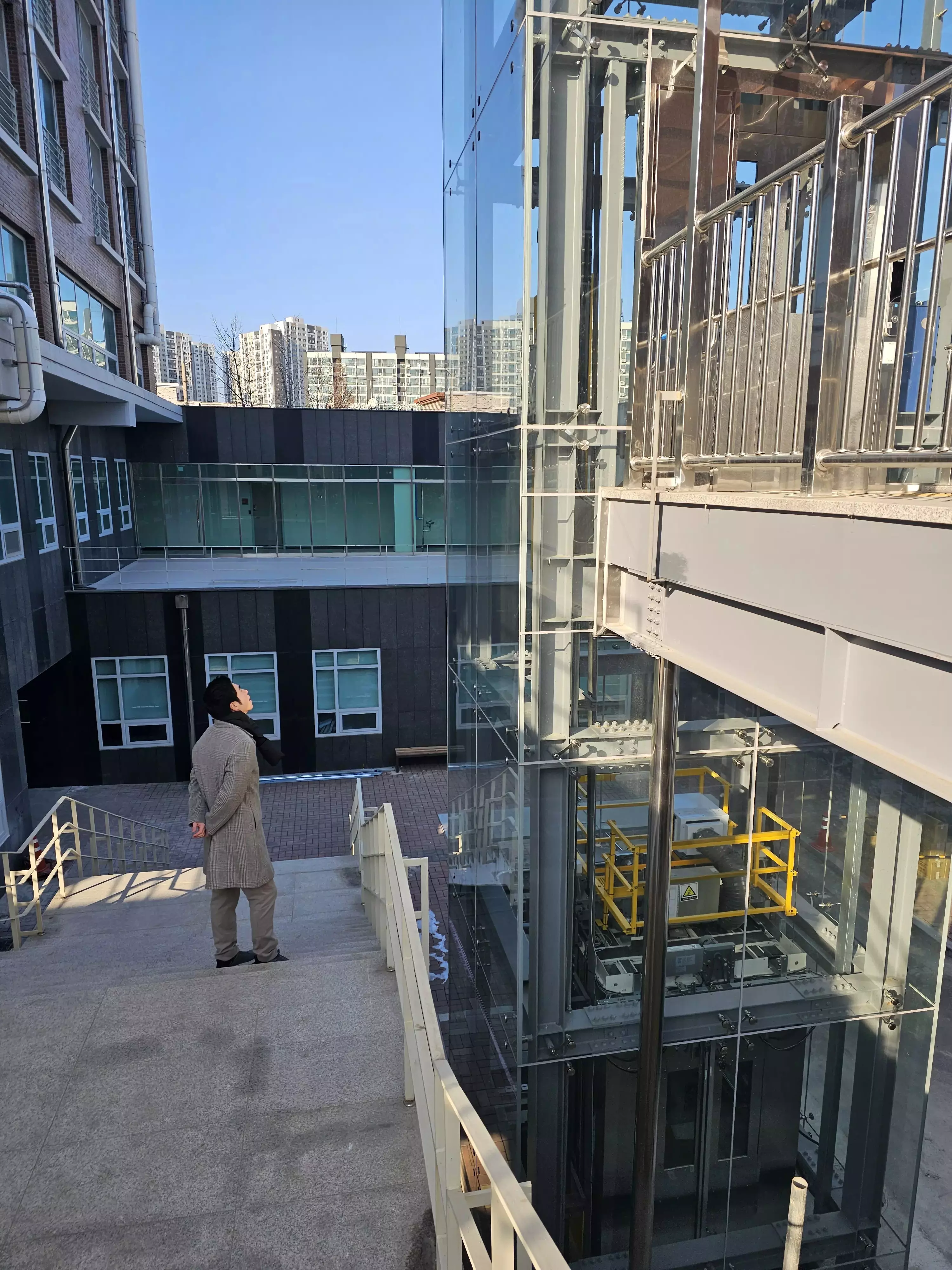 안성 한경대학교 장애인 외부승강기 하이테크 주간 그린낙농센터 및 외부 마감 디자인 4